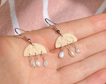 Pearl Jellyfish Etsy - deep ocean roblox pearls