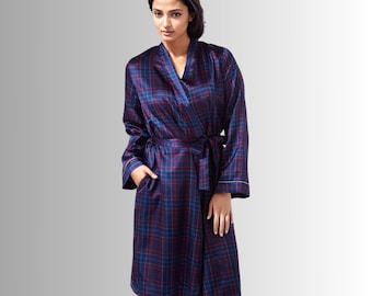 Bata tipo kimono de satén para mujer, a cuadros azul marino y rojo