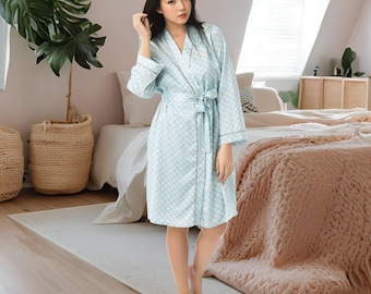 Bata de baño tipo kimono de satén para mujer