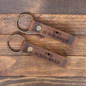 Personalized Leather Couples Keychain Set, Laser Engraved Leather Keychain, Anniversary Gift for Boyfriend Girlfriend, Couples Gift image 5