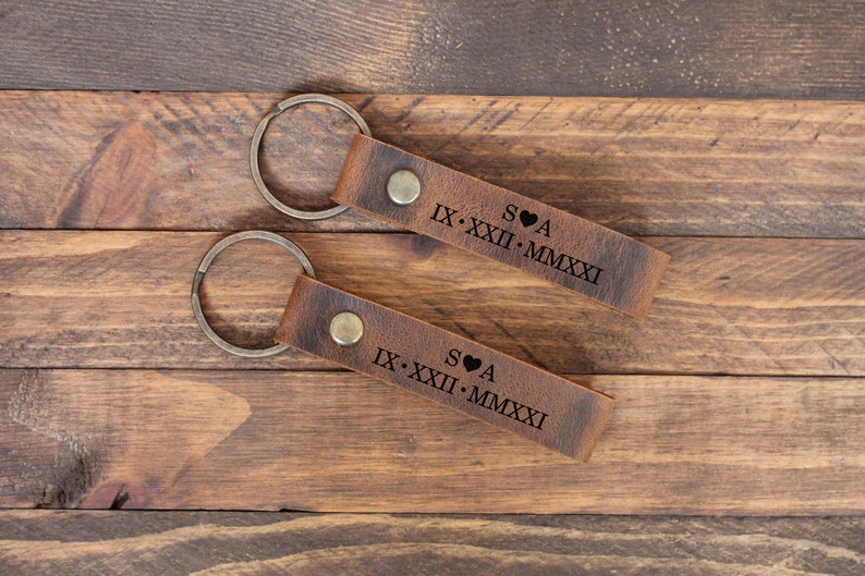 Personalized Leather Couples Keychain Set, Laser Engraved Leather Keychain, Anniversary Gift for Boyfriend Girlfriend, Couples Gift image 5
