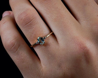 14k Gold Minimalist Design Genuine Aquamarine Ring/ Stacking Aquamarine Diamond Ring/ Dainty Three Stone Oval Cut Aquamarine Ring/ Gift Ring