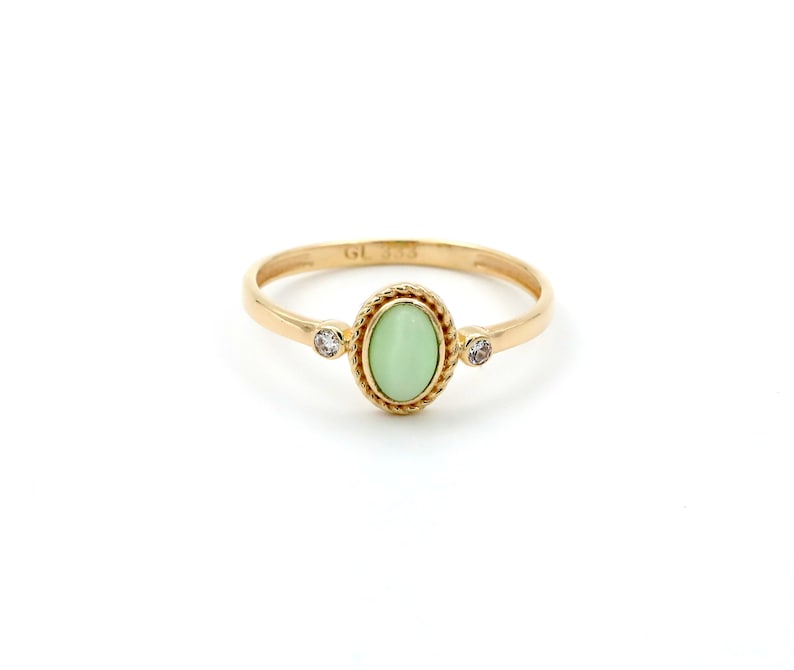 Gift for Her Jade Stone Ring Green Vintage Solid Gold Ring Natural Green Jade Ring Valentine/'s Day Gift Ring Dainty Stacking Ring