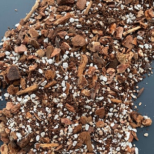 Deluxe Gritty Mix Suculento Bonsai Cactus Soil / Ultra Fast Draining / A+ Aeration