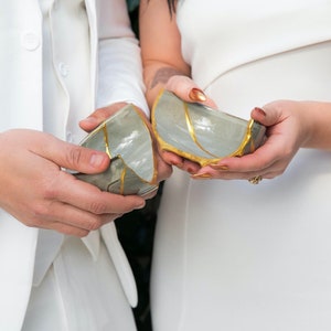Newlyweds Kit: Japanese Kintsugi Ceremony. Tell Your Couple&#39;s Story in a Golden Keepsake! Wedding Gift or Anniversary Gift for Lasting Love