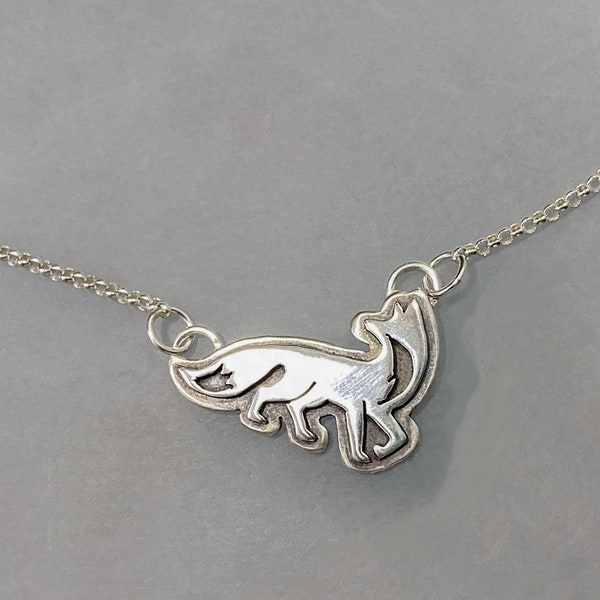 Silver Saw-pierced Fox Necklace