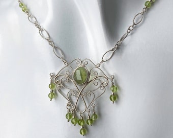 Silver Filigree Necklace with Peridot