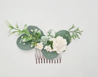 Flower comb , bridal flower comb, eucalyptus hair comb ,flower girls hair comb ,sage green hair comb ,wedding hair accessories, Bridesmaids