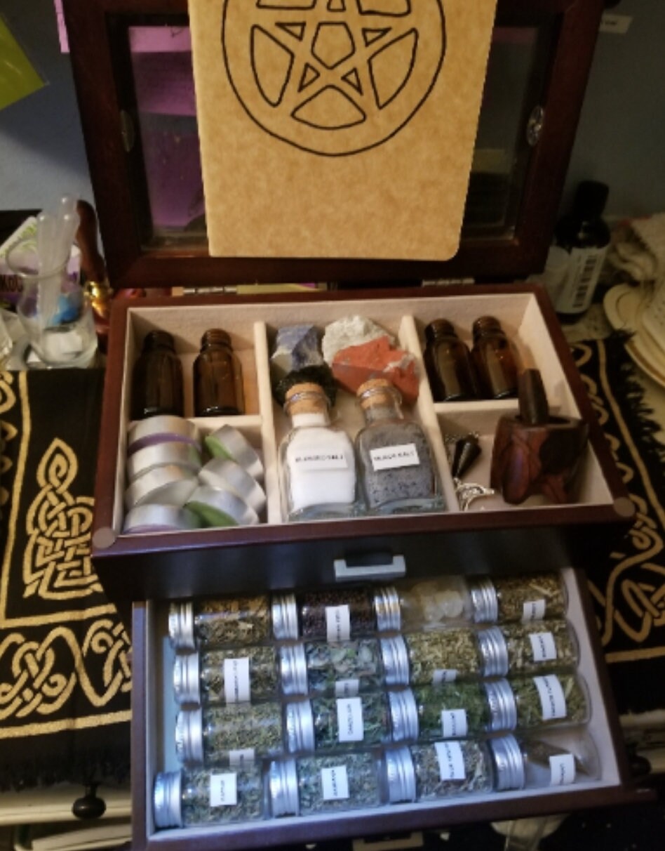 tiny witch help