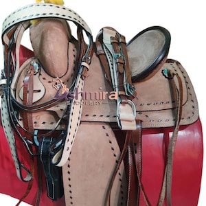 Hand Carved Leather Western Saddle: Ranch Roping, Trail Riding