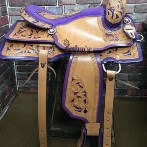 Hand Carved Leather Western Saddle: Pleasure Trail Comfort Set