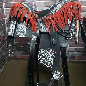 Hand Carved Leather Western Saddle: Pleasure Trail Barrel Racing with Headstall & Reins