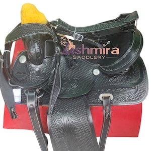 Hand Tooled Leather Western Saddle: Barrel Racing, Trail Riding