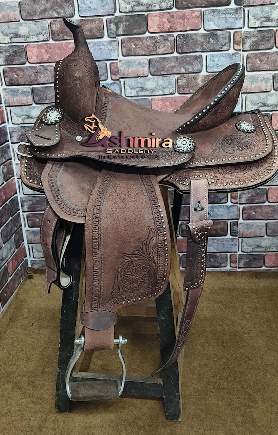 Selle de cheval western classique en cuir brut avec ensemble d