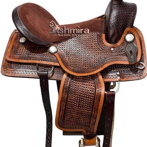 Hand Tooled Leather Western Saddle: Pleasure Trail Comfort Set