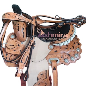 Hand Carved Leather Western Saddle: Pleasure Trail Comfort Set