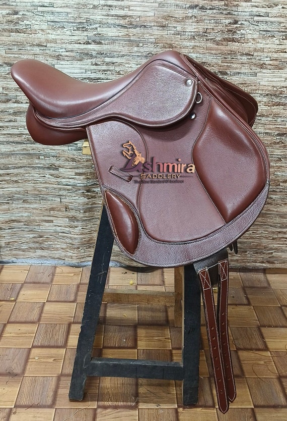 Selle Anglaise Freeny Tout Usage 17.5'' – Cuir Marron, Neuve Avec Livraison Gratuite