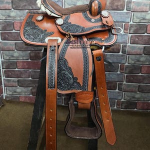 Hand Carved Leather Western Saddle: Pleasure Trail Barrel Racing with Headstall & Reins