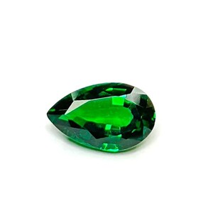 Pear Hydrothermal Lab Grown Emerald 13x8 MM Making For Jewelery
