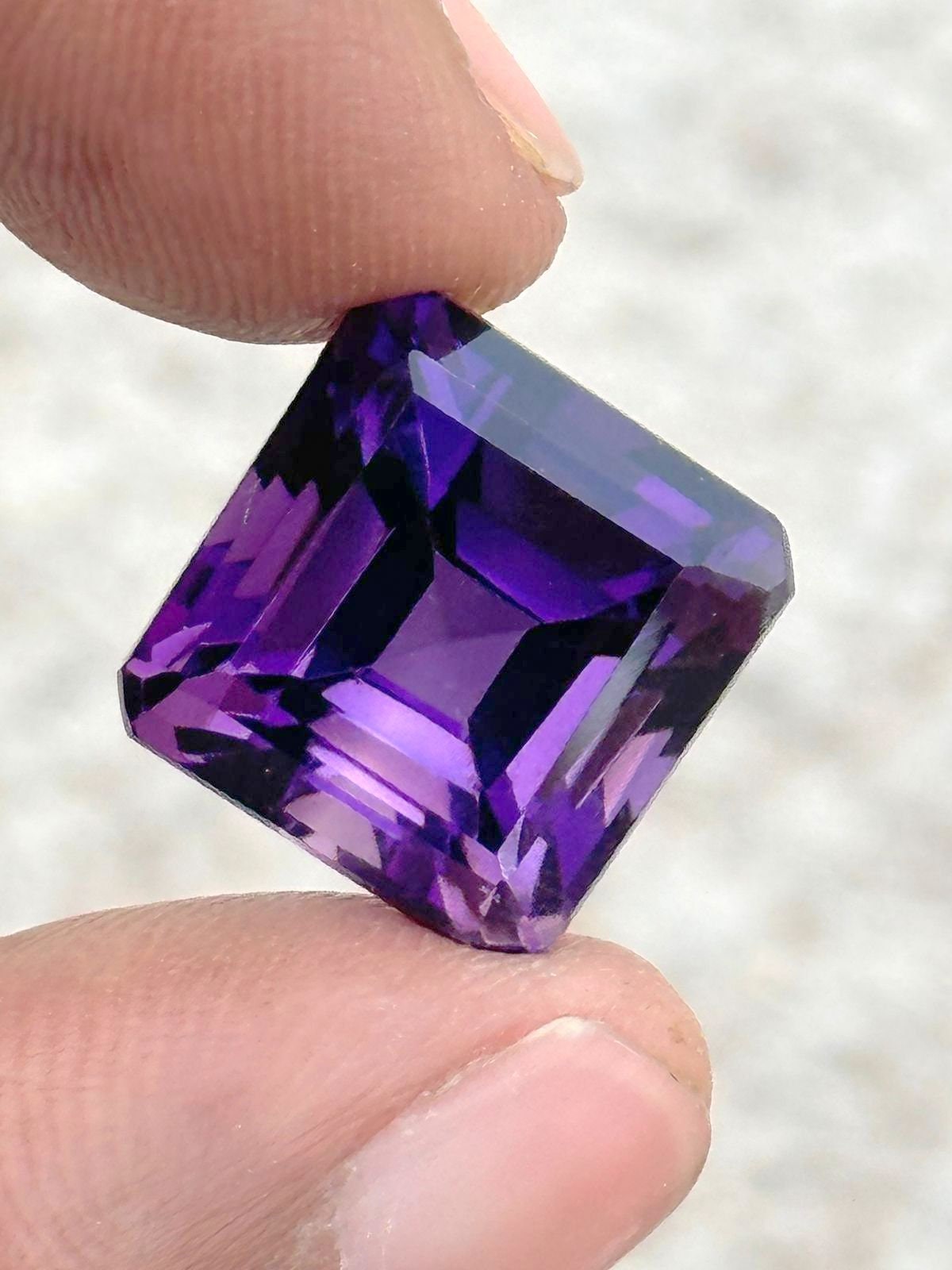 13 x 13 mm 認定天然パープルアメジスト アッシャーカット ファセット