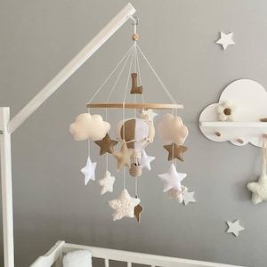 Hot Air Balloon, Crib Baby Mobile, Baby White Mobile, Felt Mobiles, Neutral Baby, Nursery Mobile, Boho Classroom Decor, Post Partum Gift