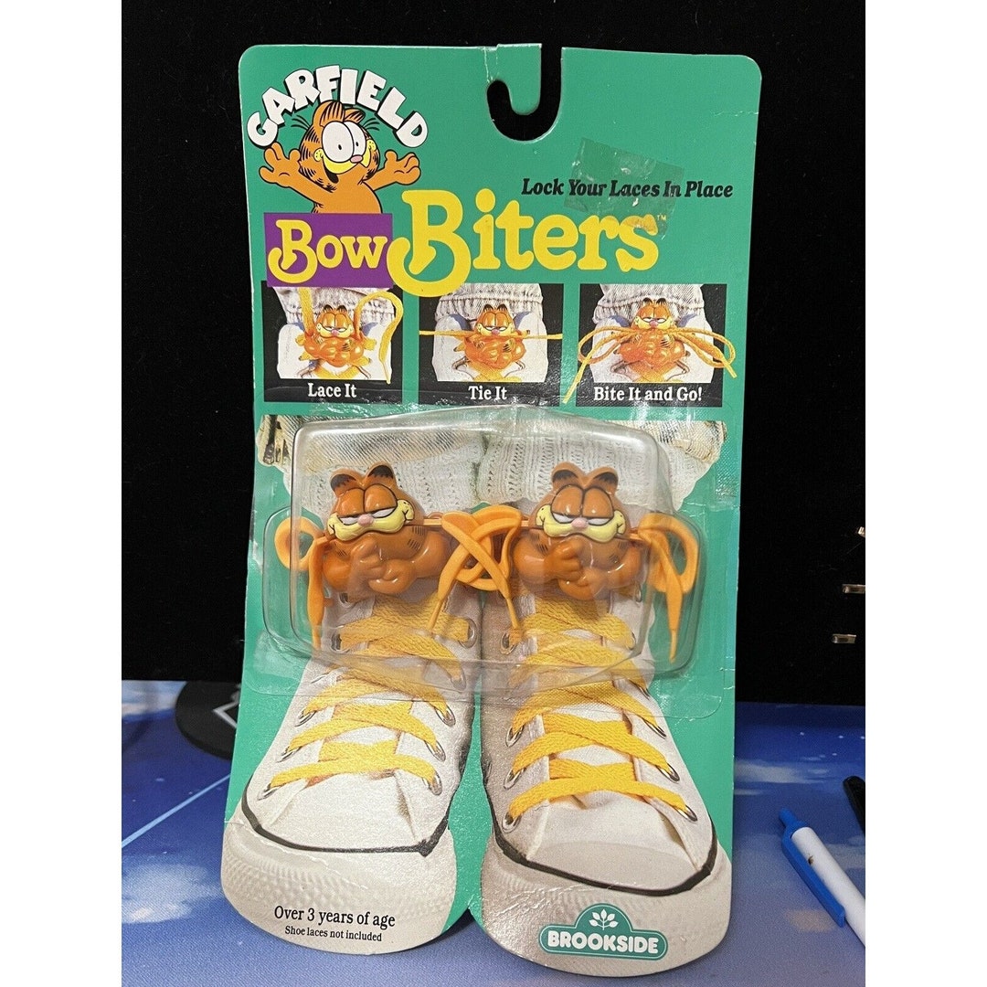 RARE 1978 Vintage Garfield Brookside Bow Biters Kids Shoe Lace Locks