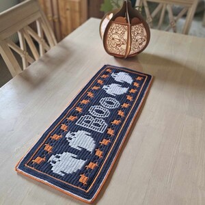 Boo / ghosts table runner / banner