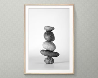 Balance | Gestapelte Steine, die Kunst des Balancierens | Fotografie Druck | Physische Druck| B&W