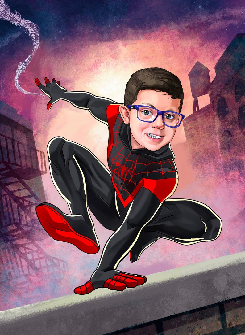 Puede incluir: Una persona joven vestida como Spider-Man con un traje negro y rojo con un s&iacute;mbolo de ara&ntilde;a rojo en el pecho. La persona lleva gafas con montura azul y est&aacute; en una pose de superh&eacute;roe, con una pierna extendida y la otra doblada en la rodilla. El fondo es una ciudad borrosa con un cielo morado y rosa.
