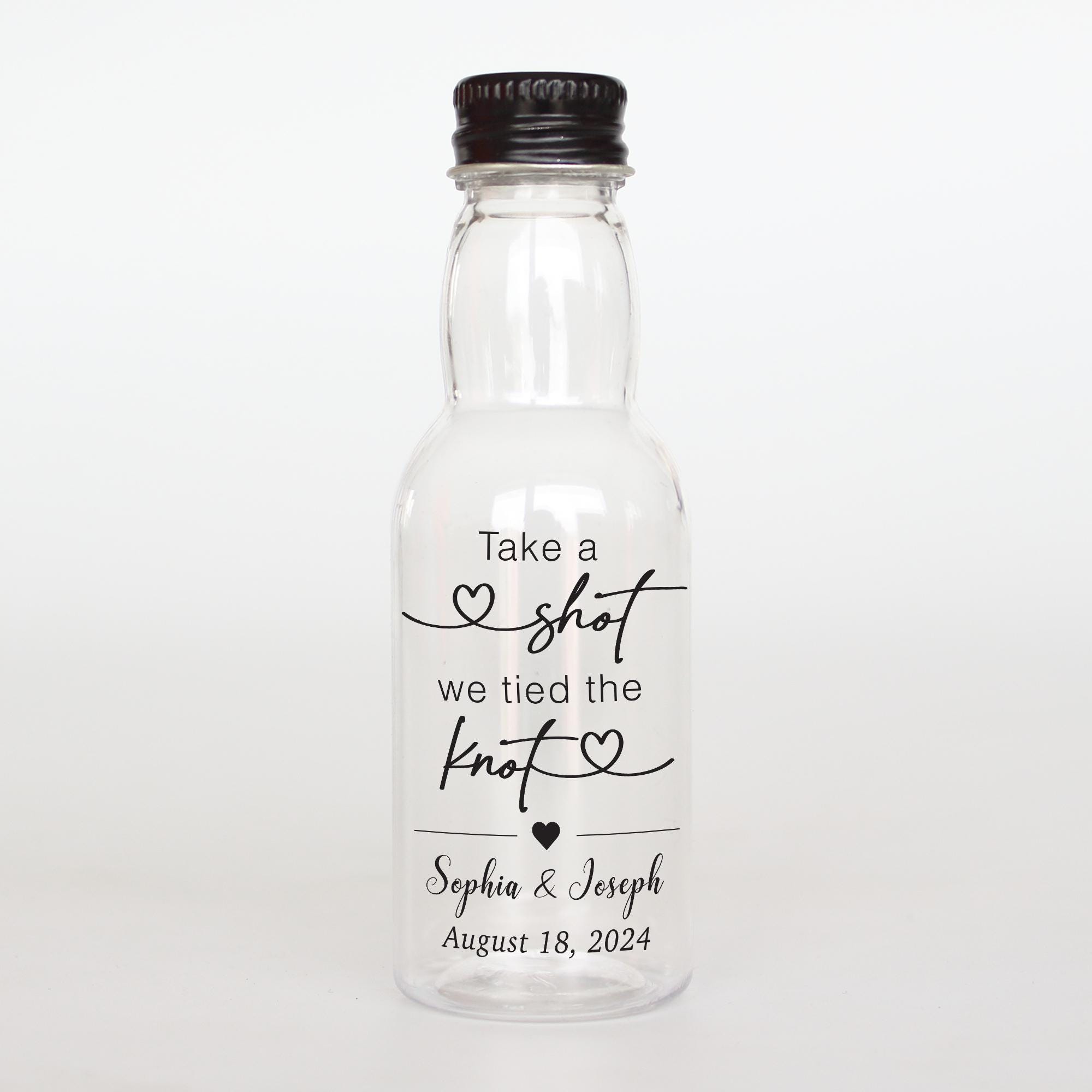 Schnapsflasche mit Etikett, einzigartige Schnapsflasche für die Hochzeitsfeier, Plastikflasche, personalisierbares Hochzeitsdesign, Flaschen für die Brautparty, leer, 40 ml