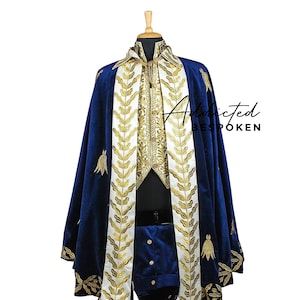 Men's Designer Blue Velvet 4 Piece Suit Historical Victorian Costumes Cape Western Clothing Wedding Suit Rococo Fashion Free Jabots & Cuffs