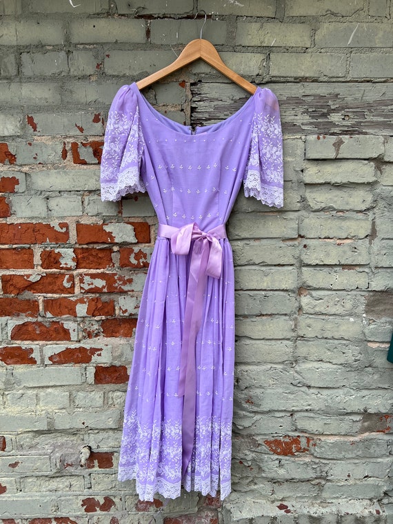 Vintage 70's Purple Prairie Midi Dress / Homemade… - image 2