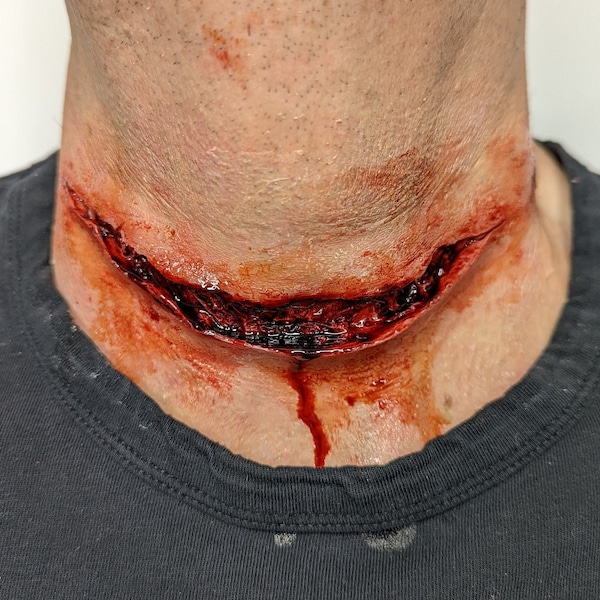 Slit/Cut Throat and Large Wound Silicone Prosthetic