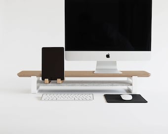 Installazione del supporto da scrivania per monitor singolo: ripiano per computer in legno di quercia per l'home office, organizer da scrivania e supporto ergonomico per monitor