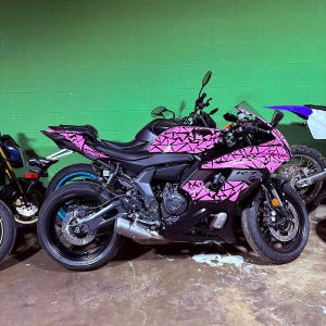 X300 Motorcycle Triangle Stickers, Geometric Wrap Stickers for Sport Bike, Motorbike Customization Stickers, Pink Graphic Bike Decal Set