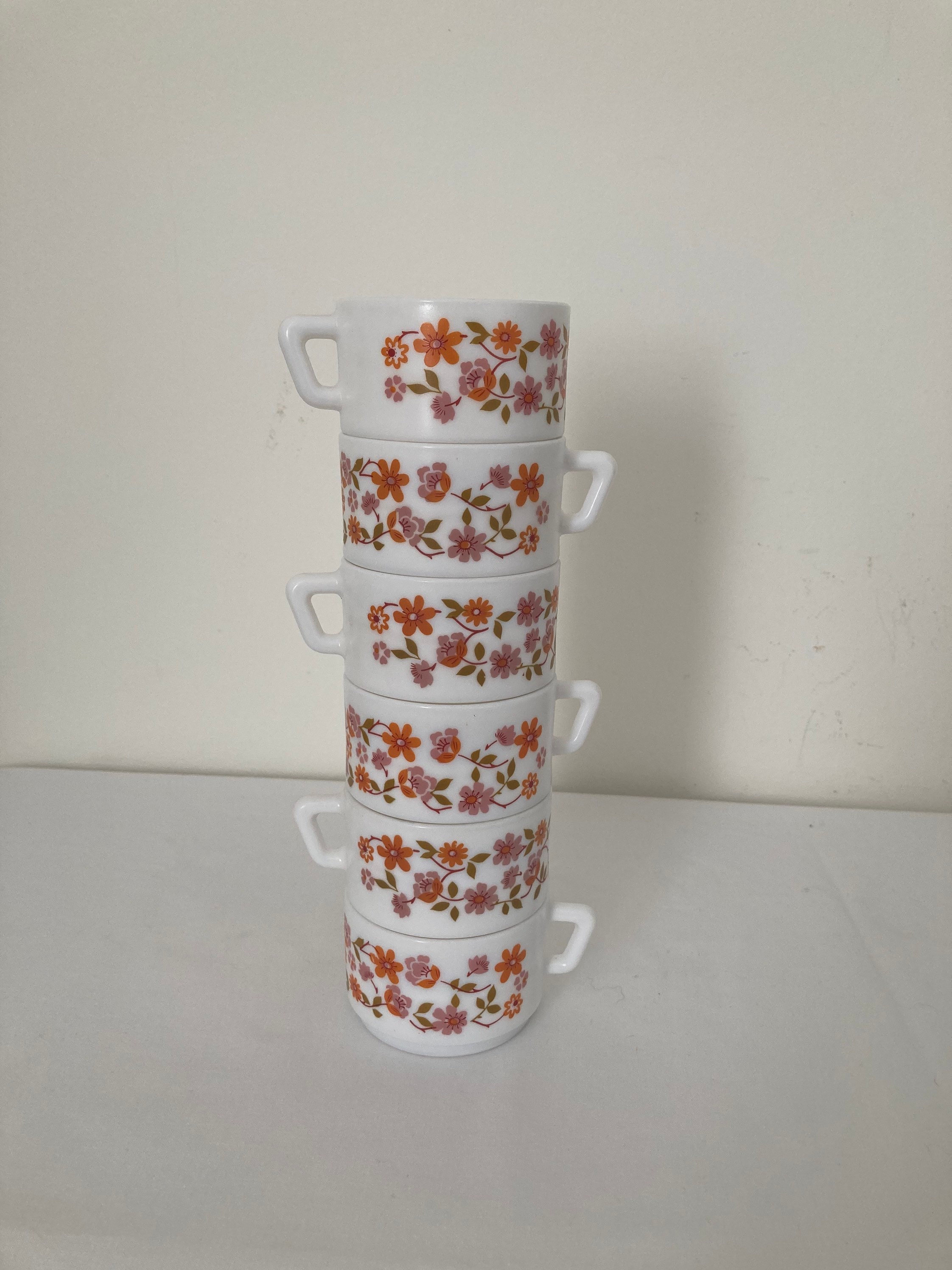 Bel Ensemble de Six Français Vintage Arcopal Double Espresso Tasses Blanc Lait Verre Orange Fleurs S