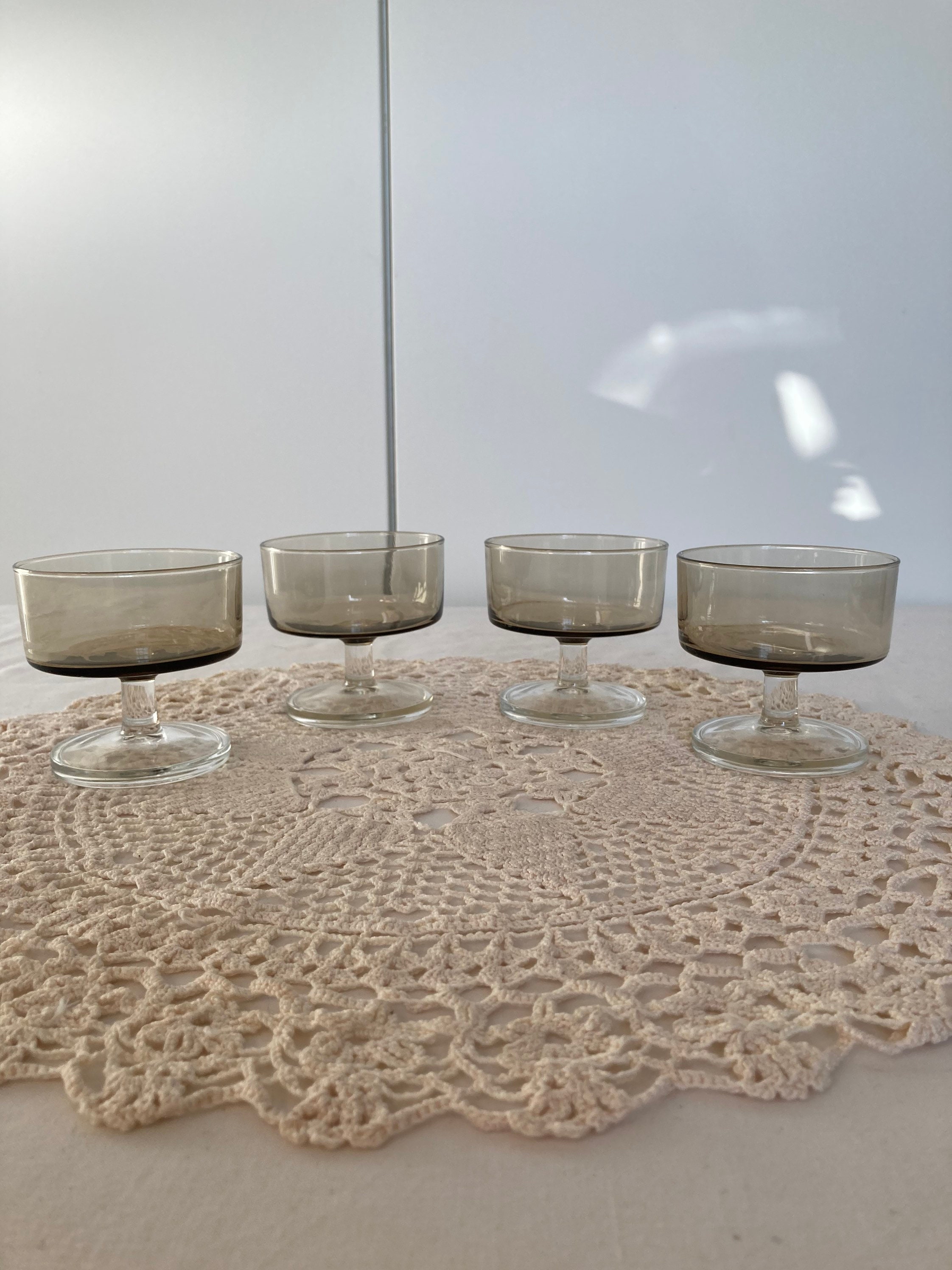 Superbe Ensemble de 4 Verres Daim Marmoison Beige Cavalier Luminarc/Cristal d'arques Durand Champagn