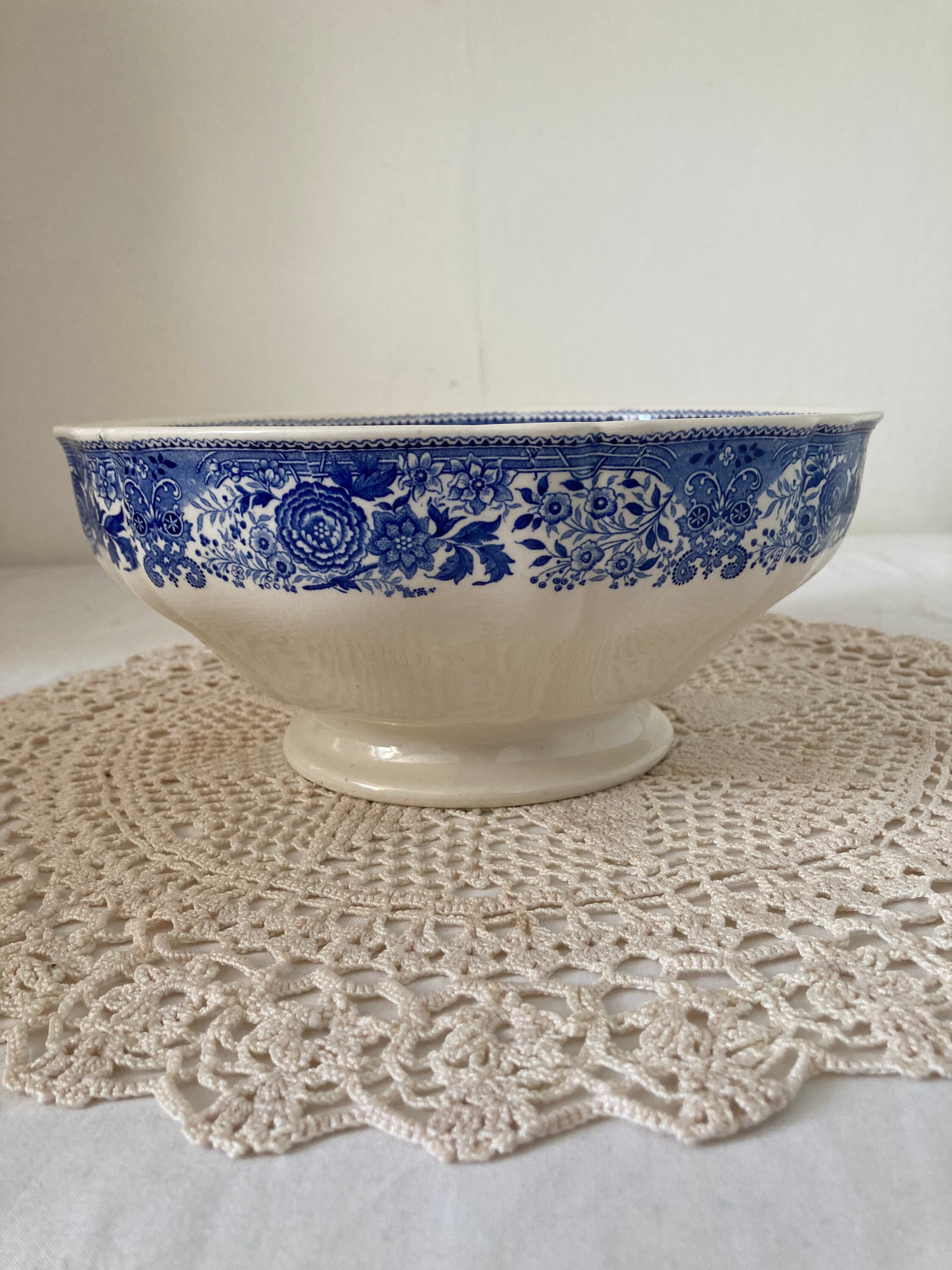 Superbe Vintage Villeroy et Boch Burgenland Grand Bol à Salade de Fruits Pieds Ronds Bleu Crème Des 