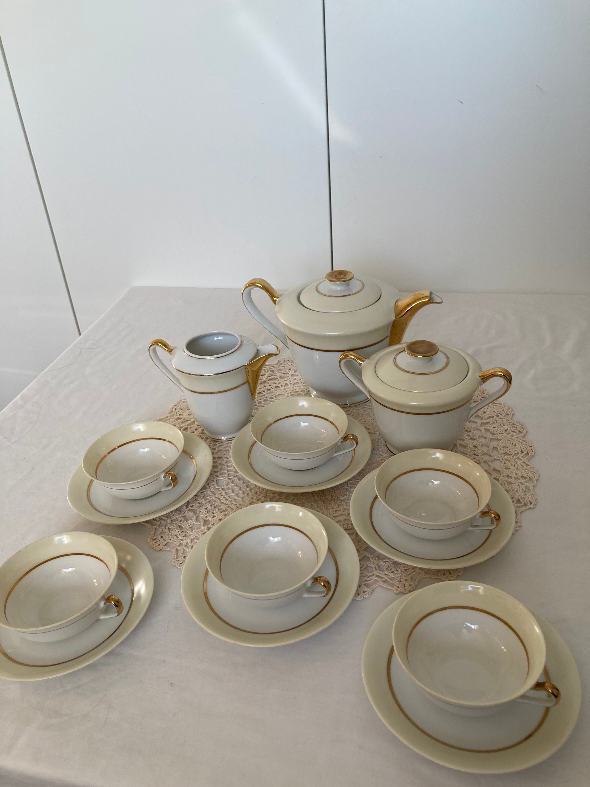 Superbe Limoges Teaset Coffee Set Vintage Teapot Sugar Bowl, Pourer Jugand 6 Tasses et Soucoupes Jau