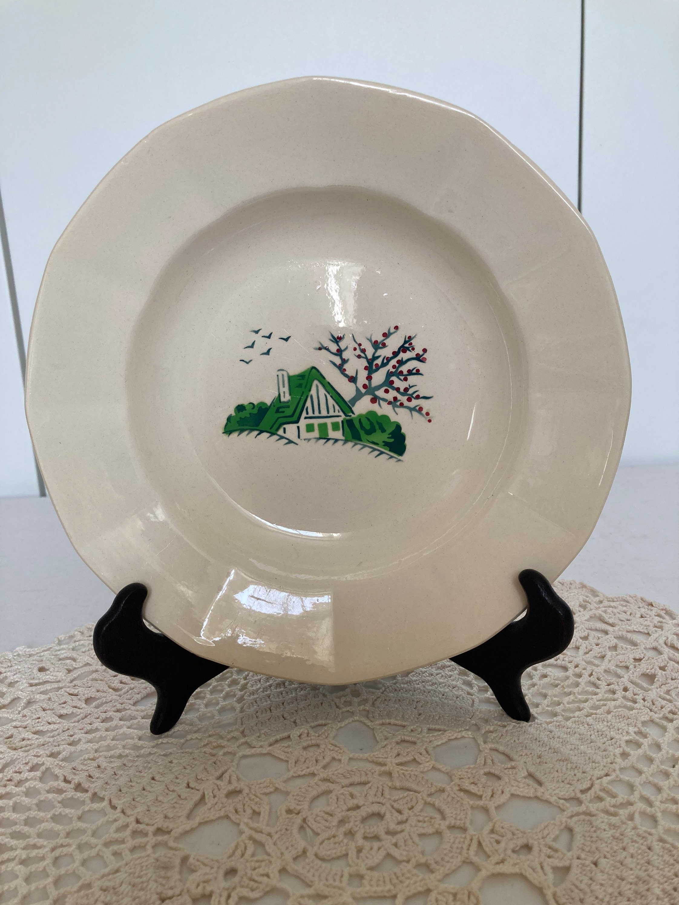 Une Français Vintage Sarreguemines et Digoin Bayeux' Design Hollow Plate Deep Dinner Cream avec Gree
