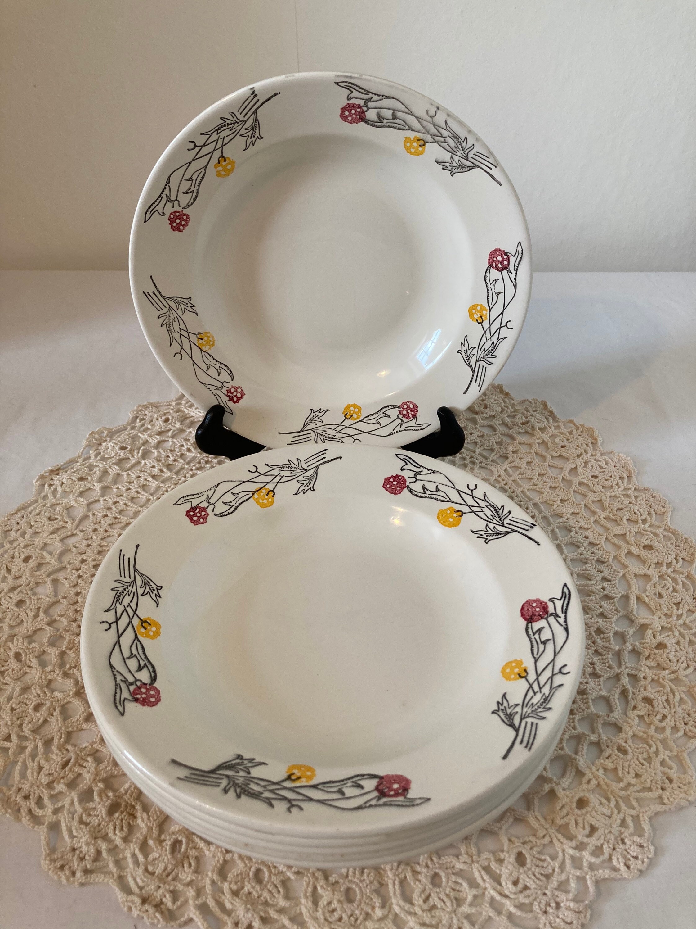 Ensemble Inhabituel de 6 Français Vintage Deep Plates Hollow Buddha Bowls Soup Bowl Line Pattern Flo