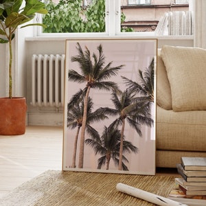 Impresión de palmeras tropicales, fotografía de puesta de sol rosa tropical, cartel costero de verano, arte de pared imprimible