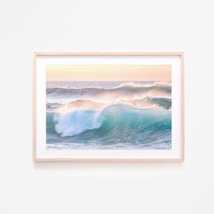 Impresión de olas del océano pastel, fotografía costera, cartel de playa pastel, decoración de arte de paisajes marinos boho, arte de pared imprimible