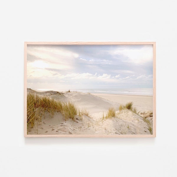Impression de dunes de sable de plage, photographie de roseaux côtiers, téléchargement numérique d’herbe de plage neutre, affiche de paysage côtier boho, art mural imprimable