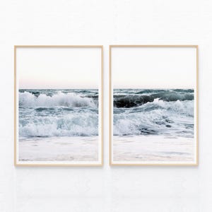 Arte de pared de 2 piezas con olas del océano, juego de 2 impresiones de olas de playa azules, fotografía costera moderna, carteles descargables del océano, arte de pared imprimible