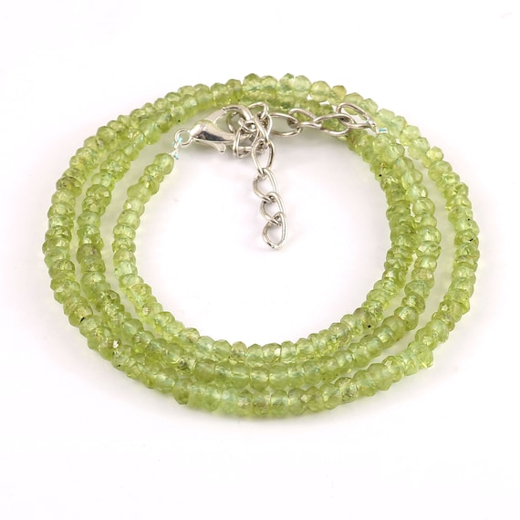 Collier femme minimaliste perles rondes facettes péridot vert 2-3 mm 18