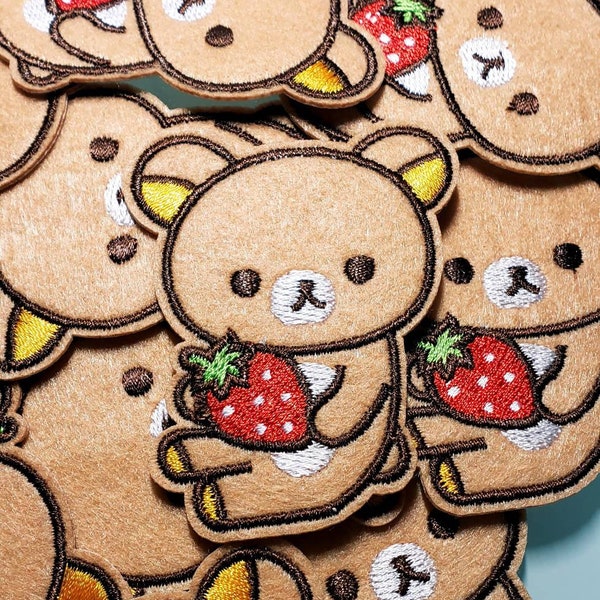 Patch ours fraise broderie fer sur patch Kawaii Ichigo Korilakkuma, patch de broderie thermocollant, ours brodé mignon, patchs mignons