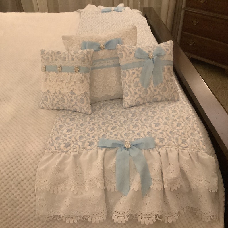 Quilted Bed Runner Set With Pillows Romantic Shabby Chic Fully Lined
