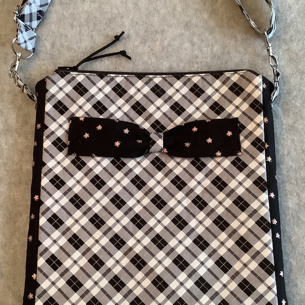 CLEARANCE!  Crossover bag black and white plaid zippered closure adjustable strap fully lined one of a kind