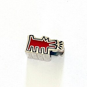 Simpatico ciondolo a forma di cane Keith Haring, nuovo argento S925, ideale per l'uso su bracciali Pandora o altre marche immagine 1